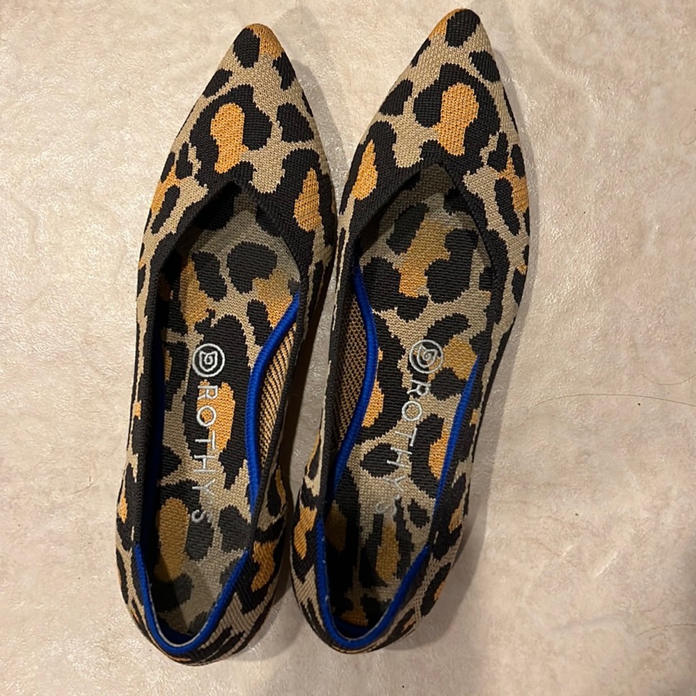 Rothy’s Big Cat Print size 9.5